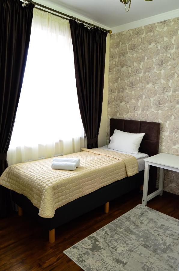 Golden Park Hotel Pavlodar Exteriér fotografie