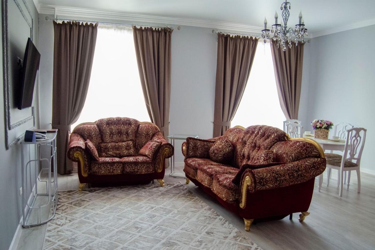 Golden Park Hotel Pavlodar Exteriér fotografie